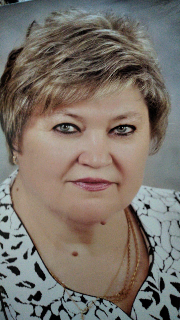 Стенюхина Надежда Сергеевна.